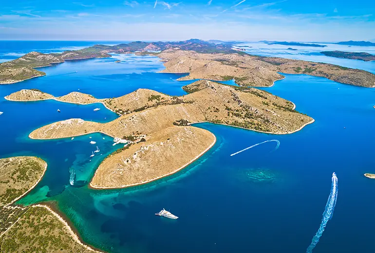 Renting A Catamaran In Croatia, Your Complete Guide 3